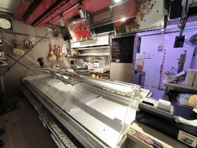 Foto Attività commerciale a Pordenone Centro Storico di 40 m² in vendita