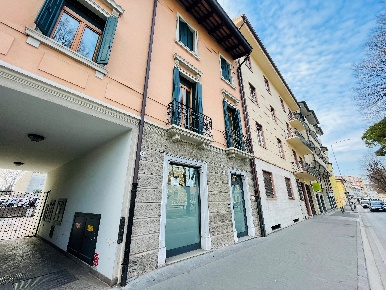 Foto Ufficio in crispi 55 udine, Udine Duomo - Aquileia di 100 m²