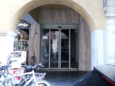 Foto Negozio a Pordenone Centro Storico di 156 m² in affitto