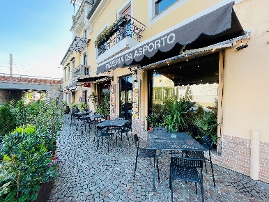Foto Attività commerciale a Udine Stazione - Europa di 320 m² in vendita