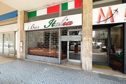 Foto Negozio a Pordenone San Valentino, Ospedale di 64 m² in vendita