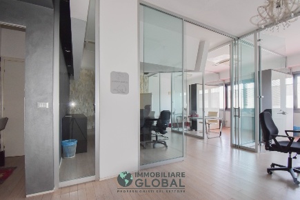 Foto Ufficio in Via Enrico Fermi 5, Spilamberto di 85 m² in vendita