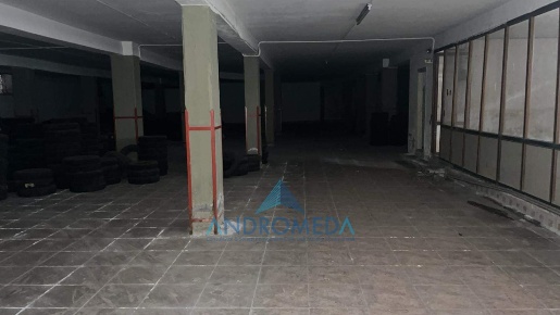 Foto Magazzino a Cercola Centro di 855 m² con 2 locali in vendita