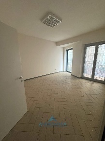 Foto Ufficio a Aversa di 55 m² con 3 locali in vendita