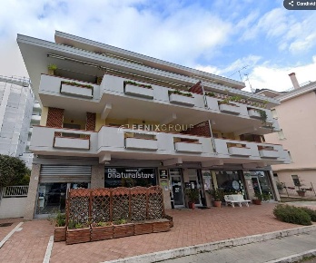 Foto Locale commerciale in Via Cherubini 6, San Benedetto del Tronto