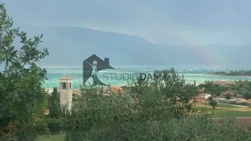 Foto Ristorante in Via Pace, Manerba del Garda Pieve Vecchia di 1500 m²