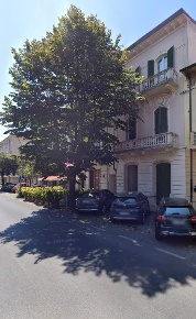 Foto Ufficio in Viale Michelangelo Buonarroti 27, Viareggio Lungomare