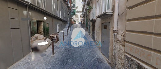 Foto Magazzino a Napoli Chiaia di 40 m² con 1 locali in vendita