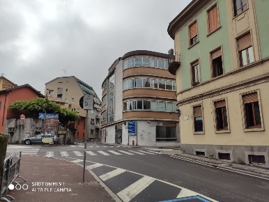 Foto Ufficio in Corso Unità d'Italia 1, Cantù Centro di 160 m² con 5 locali