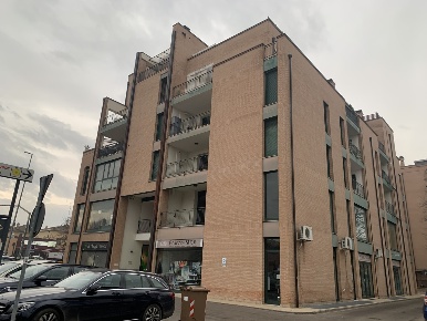 Foto Ufficio in Via della Stazione 1/1, Rubiera Centro di 104 m² in vendita