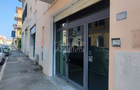 Foto Laboratorio in Via Piave 66, Grosseto Cottolengo di 51 m² con 3 locali