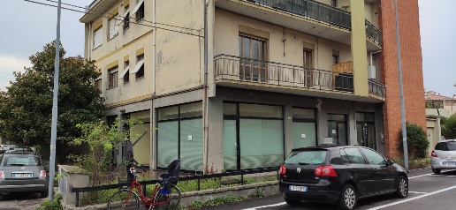 Foto Ufficio in Via Montenevoso 23, Pesaro Tombaccia di 266 m² in vendita