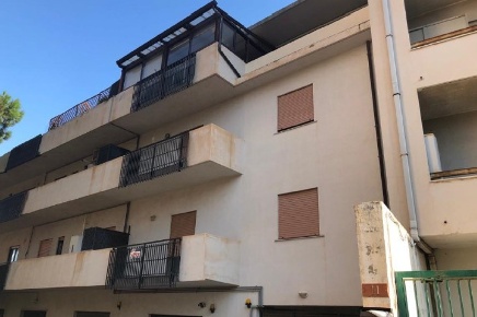 Foto Ufficio in Via  Cardinale Portanova  diramazione Rausei 10/A,