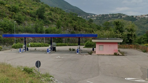 Foto Attività commerciale in Strada Statale Frosinone, Lenola di 9200 m²