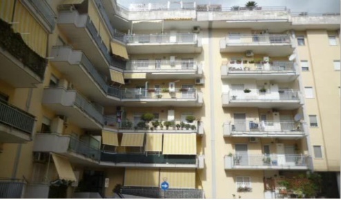 Foto Ufficio in Via Tignola 44, Casoria Centro di 150 m² con 6 locali