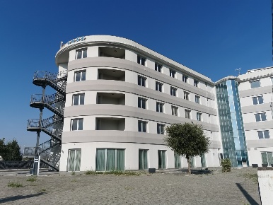 Foto Hotel in Via Emilia 153, Rimini Viserba di 6610 m² in vendita