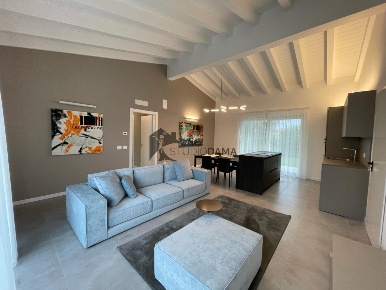 Foto Villa unifamiliare in Fontanelle, Polpenazze del Garda Centro