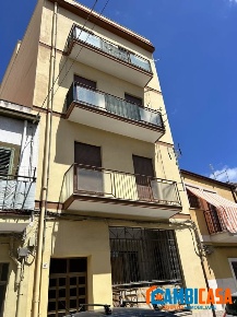 Foto Appartamento in Via Conceria, Palermo Cruillas di 125 m² con 4 locali