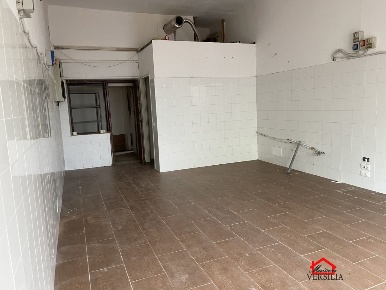 Foto Locale commerciale in Via Trieste, Massa di 40 m² con 2 locali