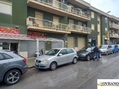 Foto Locale commerciale in Via Inserra, Palermo CEP - Michelangelo Alta