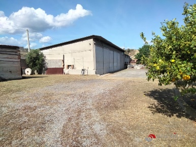 Foto Ufficio a San Lorenzo Centro Storico di 380 m² in vendita