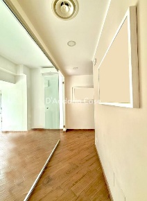 Foto Locale commerciale in Via Pupino, Taranto Borgo di 110 m² con 4 locali