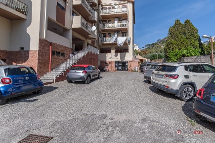 Foto Locale commerciale in Viale Annunziata, Messina Annunziata Bassa
