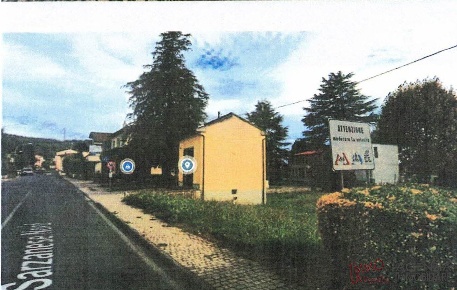 Foto Locale commerciale in Via Sarzanese Nord, Massarosa di 54 m²