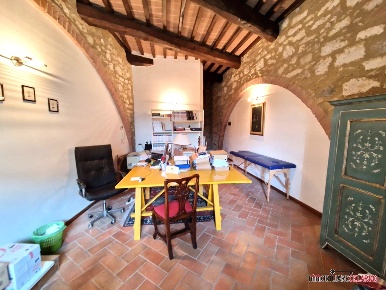 Foto Ufficio a Colle di Val d'Elsa Colle Bassa, Via Gramsci di 45 m²