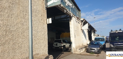 Foto Locale commerciale in Viale Regione Siciliana, Palermo di 330 m²