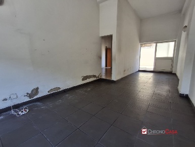 Foto Magazzino in via comunale, Messina Gazzi di 65 m² con 2 locali