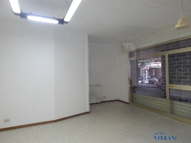Foto Laboratorio a Carpi di 33 m² con 1 locali in affitto