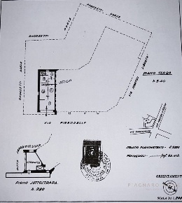 Foto Locale commerciale a Pontremoli Centro di 40 m² con 2 locali