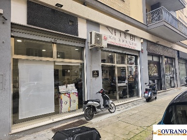 Foto Locale commerciale in Via Ragusa, Palermo Politeama - Ruggiero Settimo