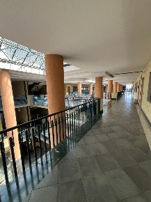 Foto Locale commerciale in via piave, Casoria Centro di 50 m² con 3 locali