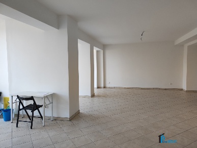 Foto Ufficio a Terni Città Giardino di 90 m² con 1 locali in affitto