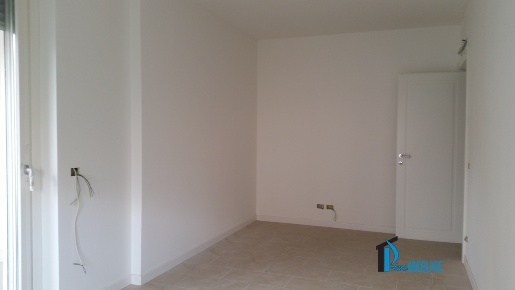 Foto Ufficio a Terni Centro Storico di 90 m² con 4 locali in affitto