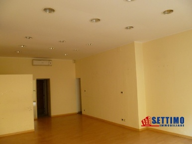Foto Ufficio in Via Regina margherita, Santa Teresa di Riva Centro di 50 m²