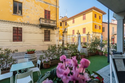 Foto Attività commerciale in VIA MARCO D'AGRATE, Agrate Brianza Centro