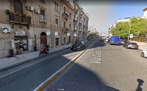 Foto Negozio in Via Cesare Battisti, Messina Battisti - Avignone di 70 m²