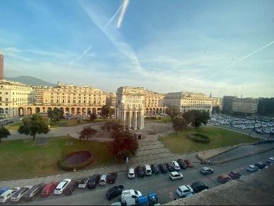 Foto Ufficio in Piazza della Vittoria, Genova Quadrilatero di 402 m²