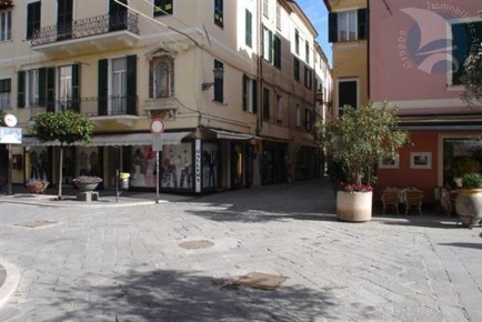 Foto Negozio a Alassio di 22 m² con 1 locali in vendita