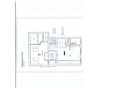 Foto Locale commerciale in VIA ROMA, Grosseto di 230 m² con 1 locali