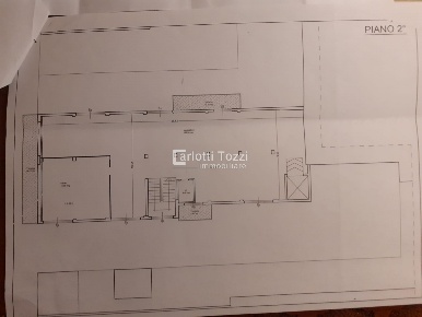 Foto Locale commerciale in Via senese, Grosseto di 430 m² in vendita