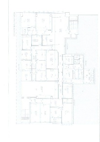 Foto Locale commerciale in via rodi, Brescia di 500 m² con 26 locali