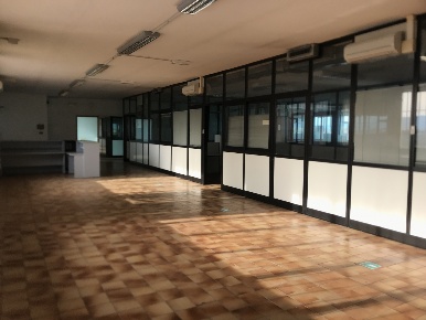 Foto Laboratorio a Arezzo Pescaiola di 1170 m² con 4 locali in affitto