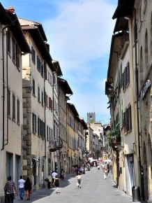 Foto Locale commerciale a Arezzo Porta Crucifera di 42 m² con 1 locali