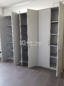 Foto Locale commerciale in VIA XIMENES, Grosseto di 230 m² in affitto