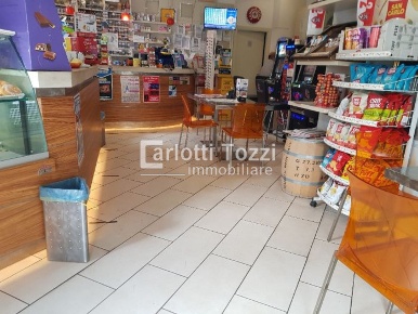 Foto Attività commerciale in VIA CIMABUE, Grosseto di 65 m² in vendita