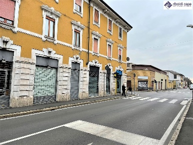 Foto Ufficio in VIA PIETRO DA LISSONE, Lissone Centro Storico di 83 m²